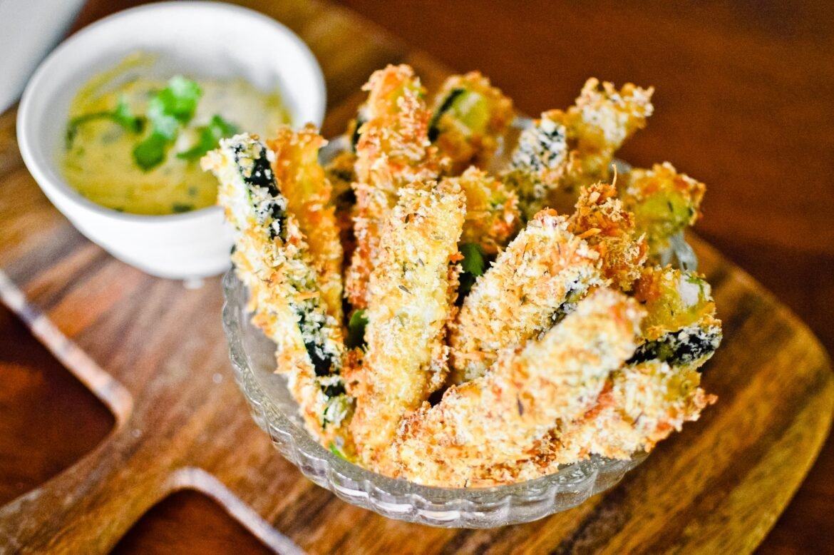 Crispy Baked Zucchini Chips